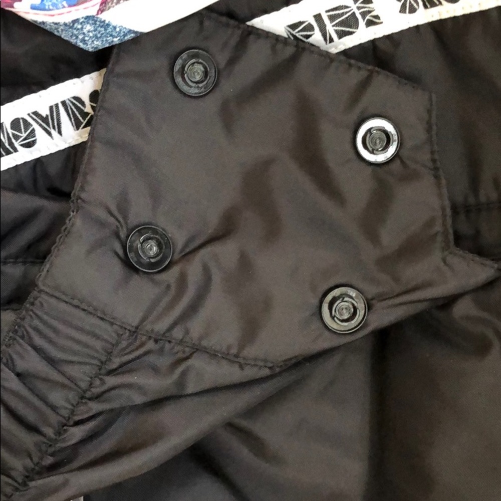 Great winter jacket by Ride Snowboards - Picture 8 of 8